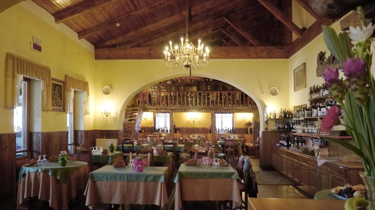 Hotel Ristorante La Nuova Fattoria 카르솔리 외부 사진