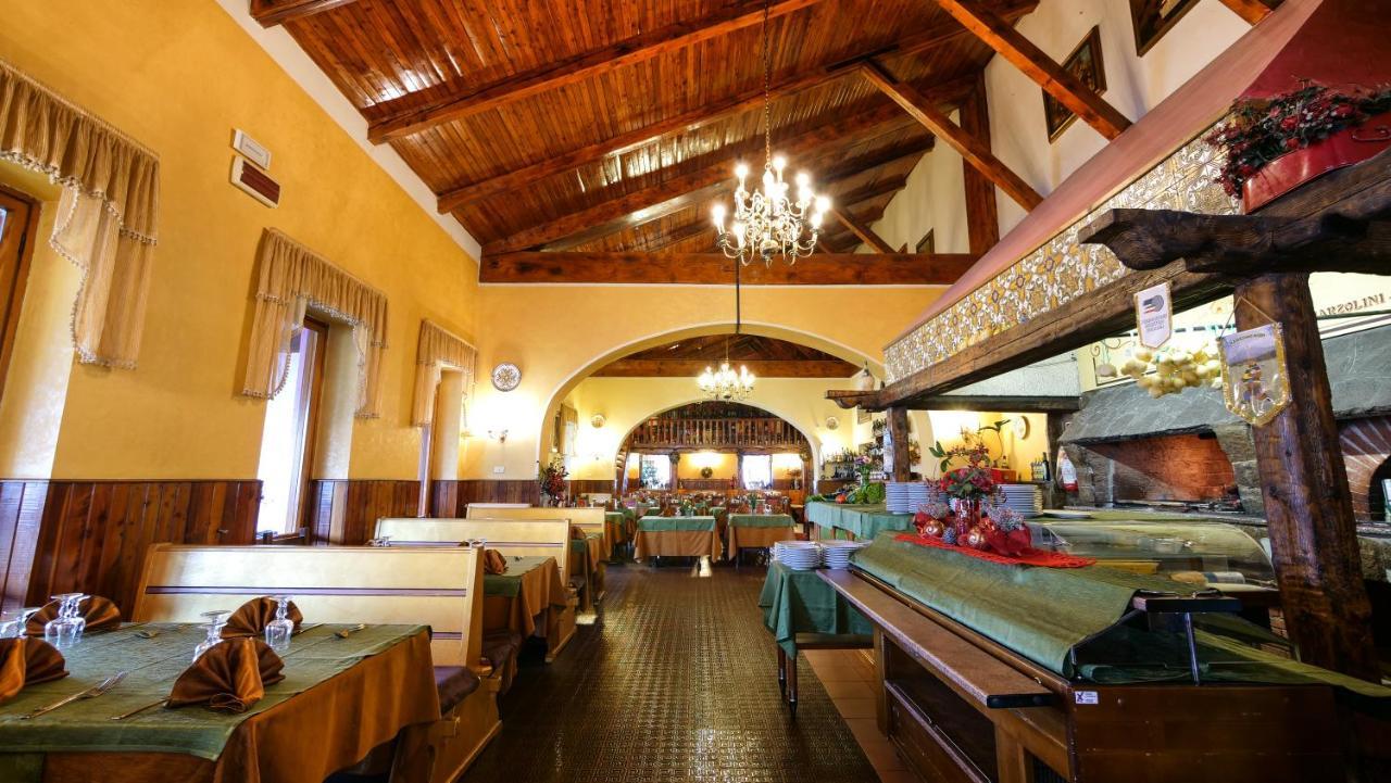 Hotel Ristorante La Nuova Fattoria 카르솔리 외부 사진