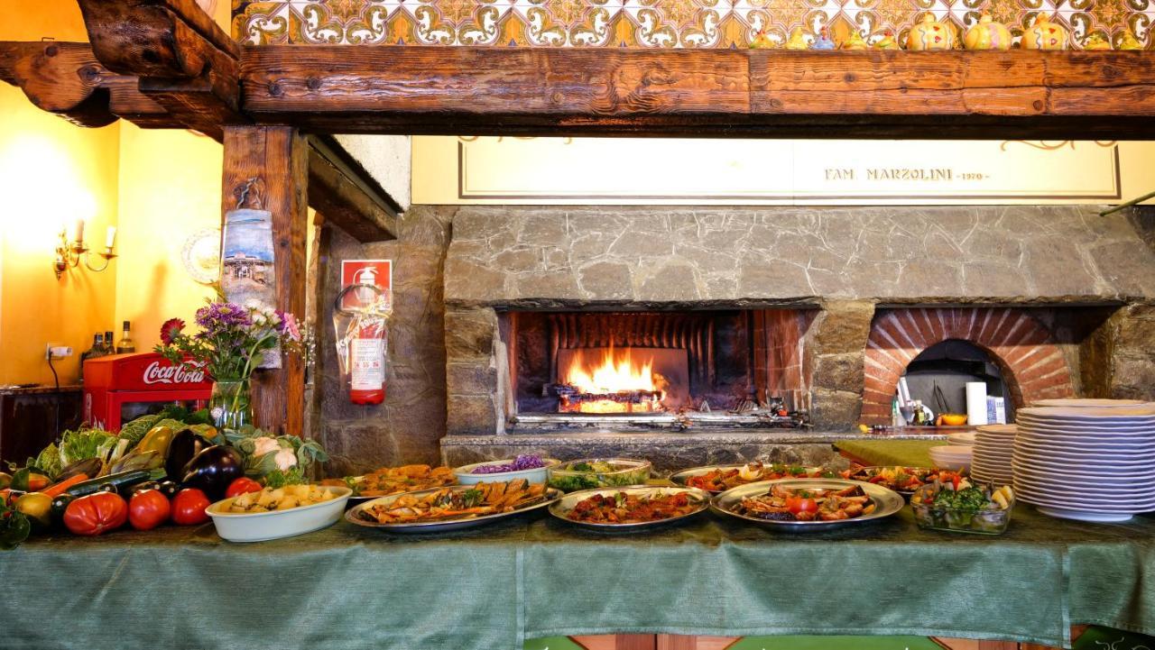 Hotel Ristorante La Nuova Fattoria 카르솔리 외부 사진